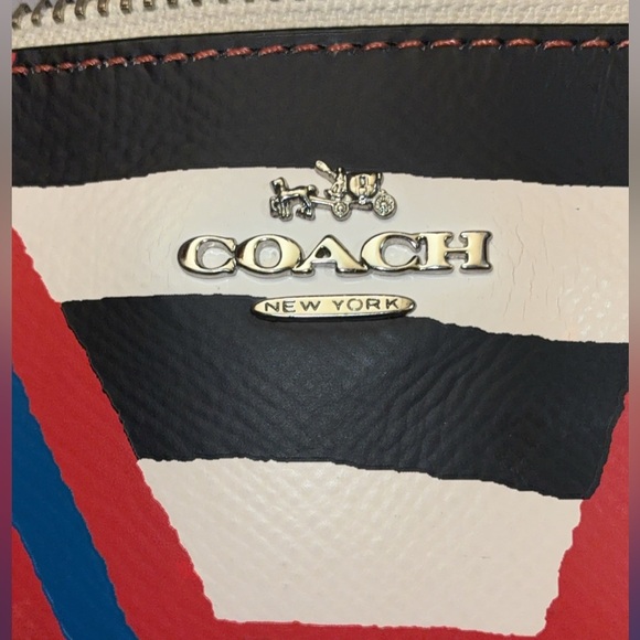 Coach x Coachella Fire Dancer Shoulder Bag with Matching Wristlet - Picture 2 of 9